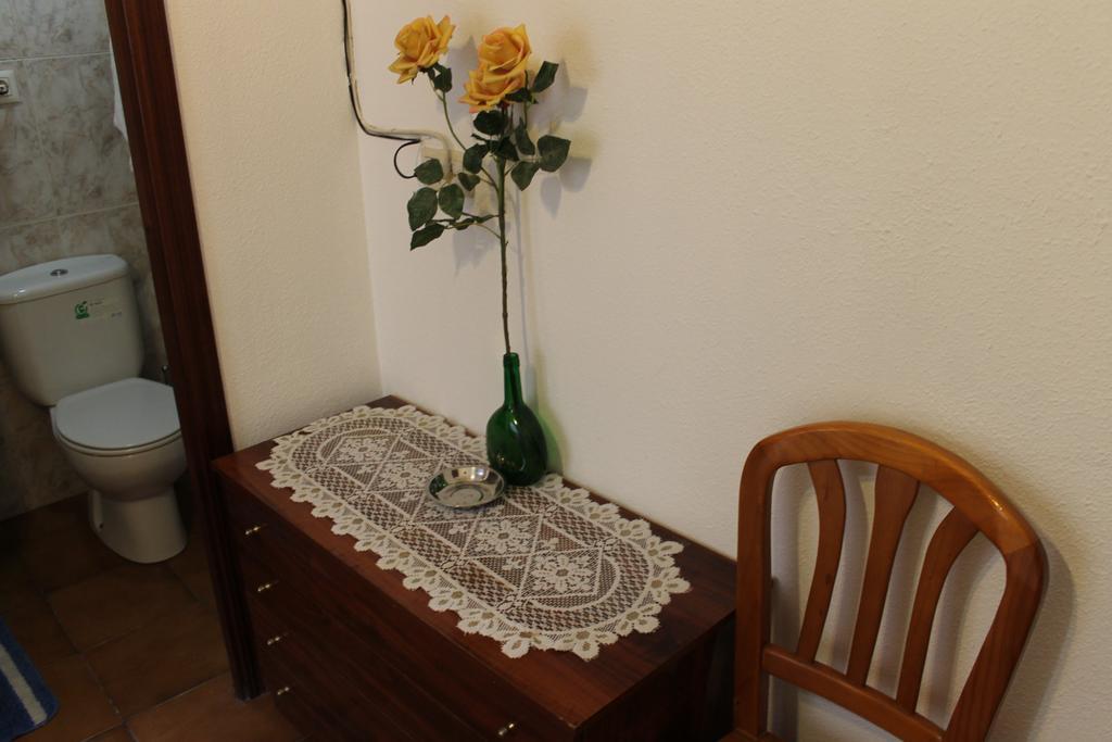 Hostal Xucar Madrid Room photo